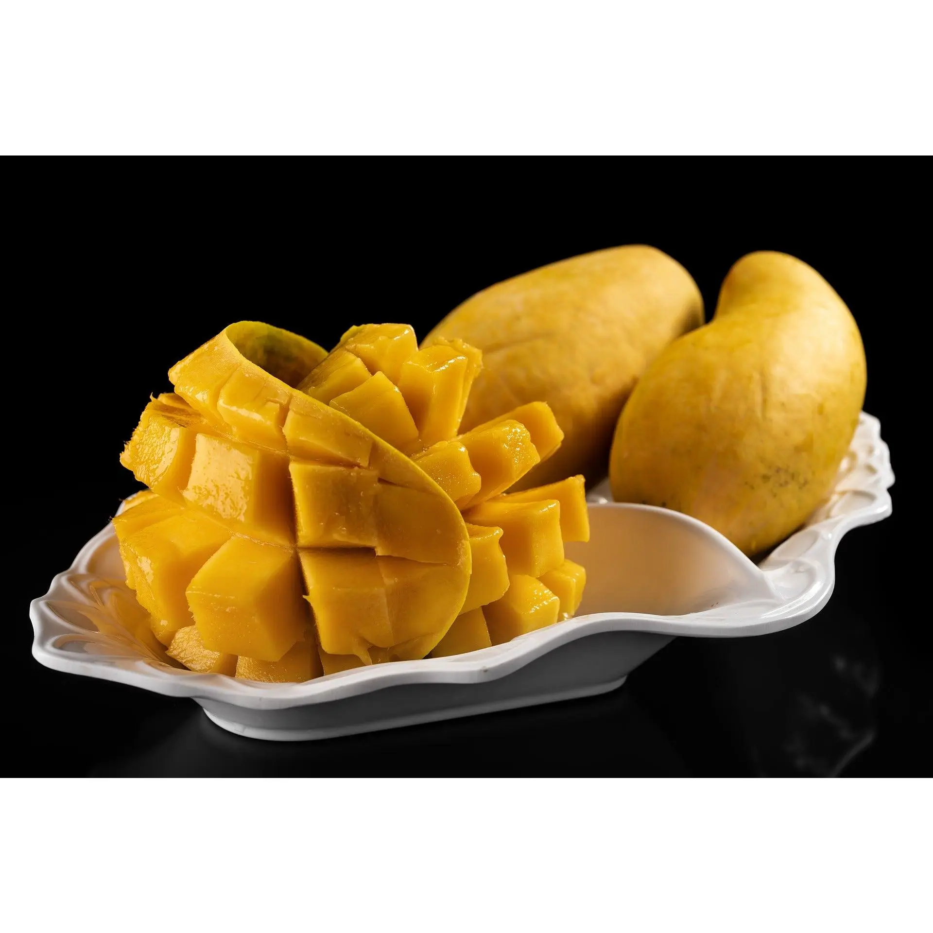 Manila Mango Seedling Live Plant, Organic Variety, Ideal for Outdoor Grow (Garden Supplies for Home Improvement)