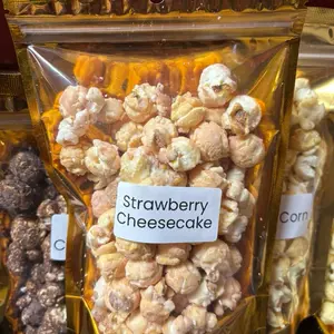 LG Omar’s Famous Popcorn - Gourmet Popcorn - Strawberry Cheesecake Flavor - Cripsy, Crunchy, Snack