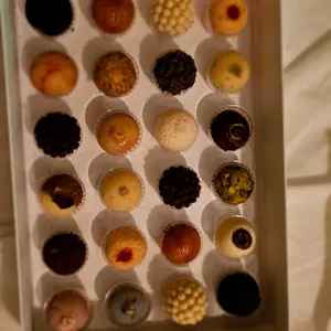 Gourmet Chocolate Brigadeiro Assortment - Gift Box - Valentine's Day | Mother's Day | Birhtday Gift | Christimas Gift Dessert Snack