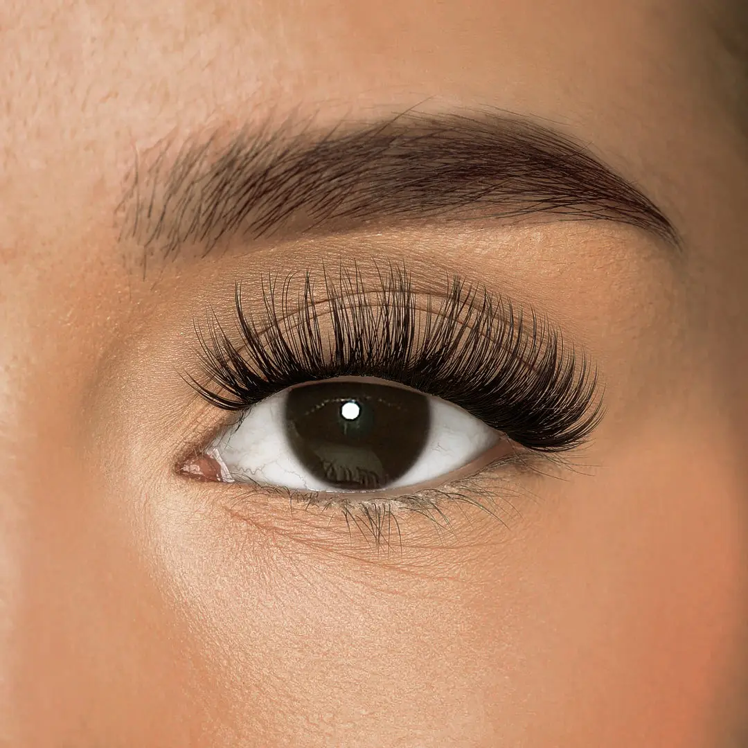 BESTIE DIY LASHES
