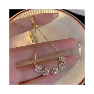 2pcs elegant flower bracelets, fashionable women's jewelry, suitable for daily and party wear, designed as a stylish gift