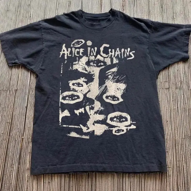 Youth & Adult Alice In Chains Black Band Tee, Vintage Rock Band T-shirt, Streetwear Style, Gift for Women, Men