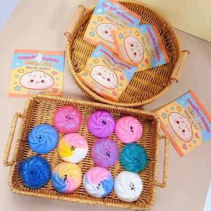 Mixed color buns, 2 random colors