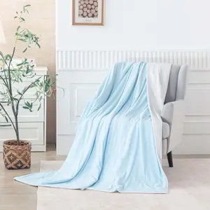 Instant Cooling Summer Quilt for Hot Sleepers – Lightweight Breathable Bed Blanket That Helps You Sleep Cooler at Night Cooling Throw Blanket