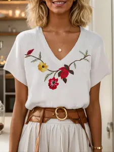 Women's Floral Embroidery V Neck Tee, Elegant Casual Short Sleeve T-shirt for Summer, Ladies Clothes for Daily Wear, Top