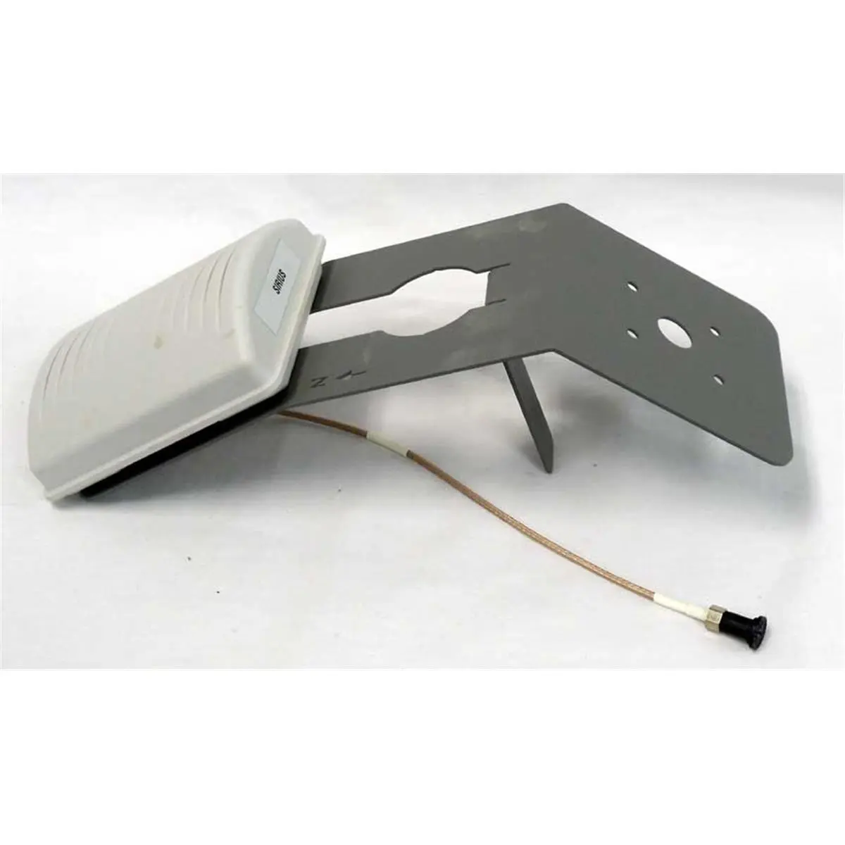 Barjan External Antenna System Kit, Functional Kit for Sports & Outdoor Use with Efficient RFI Rejection, Includes Distribution Amplifier, 100' Cable, and Ultrasonic Seal Protection, Antenna Kit