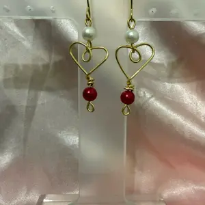 Handcrafted Dangling Heart Earrings, Unique Artisan Jewelry for Women, Romantic and Meaningful Gift