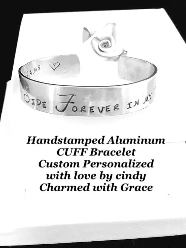 Custom Personalized Aluminum Handstamped Cuff Bracelets, Unisex Casual Jewelry for Everyday Wear with Your Pet’s Name