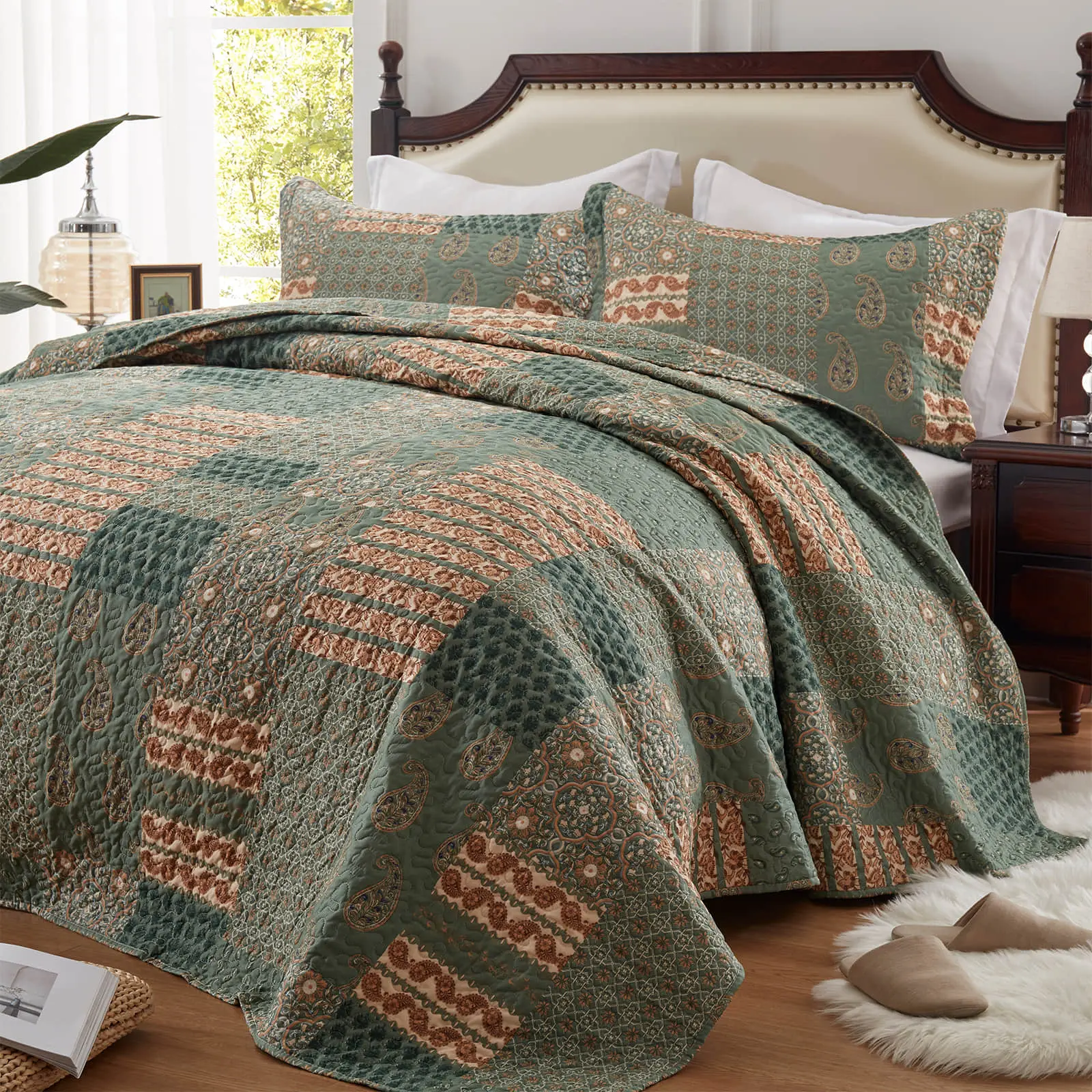 Soft Bedding Set - 2-3 Pieces Microfiber Patchwork Quilt Set, Decorative Floral Paisley Coverlet with 1-2 Pillow Shams for Twin, Full, Queen, King, Cal King Sizes (Orange, Green, Gray, Brown) - Bedroom Decor, Soft Bedding Sets