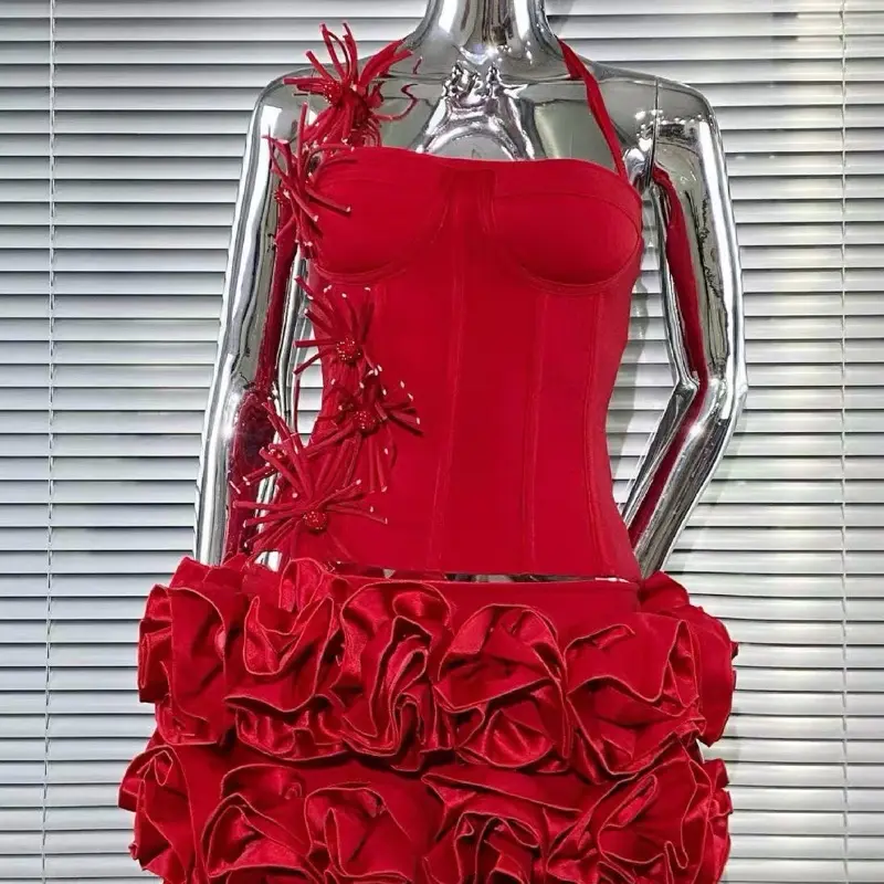 Women's Vintage Halter Strapless Scarlet Red Velvet Corset Prom Dress, Twist Fabric, Lace-Up Back, Ruffled Hem, Tassel Accents for Formal Party Comfort (Sports & Outdoor Clothing Set Compatibility Note)