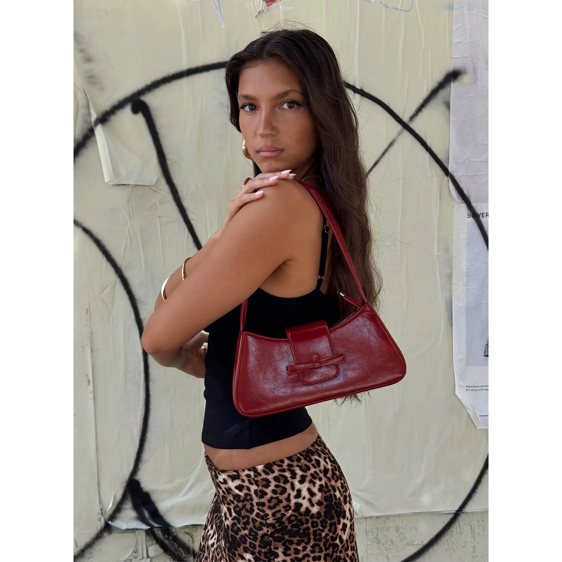 Scotlyn Shoulder Bag Red