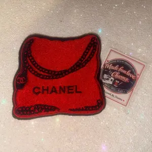 Stylish Designer Purse Embroidered Patch, Versatile Fashion Accessory for all your crafts with Premium Embroidery Fabric