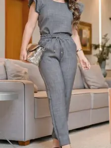 Plus Size Women's Grey Checkered Ruffled Short-Sleeved Top + High-Waisted Elasticated Waist Trousers Fashionable Set Stylish colour, Spring/Summer 2026 new arrival Women's party wear Affordable uniform