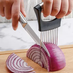 Stainless Steel Onion Cutter, 1 Box Manual Onion Slicer with Safety Lock, Durable Kitchen Tool for Precise Slicing, Kitchen Gadgets, Scissors, Kitchen Shears, Cutting