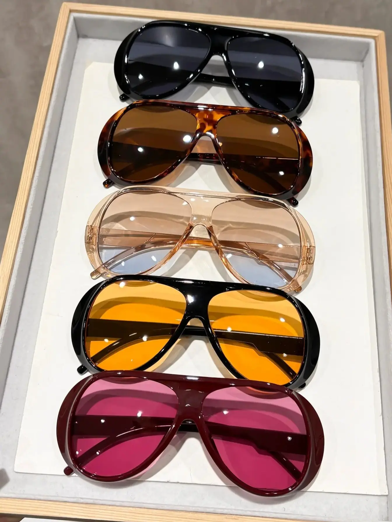 Unisex 5-Pack Oversized Lightweight Durable Plastic Frame Sunglasses - UV400 Protection, Trendy Casual Shades, Optical Clarity, Women's Sunglasses, Outdoor Sports Eyewear, Trendy Casual Sunglasses