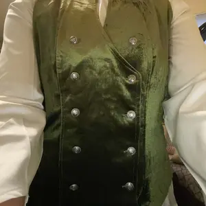 Women's American Fashion Stand Collar Button Vest, Sleeveless Short Plain Design, Casual Summer Wear, Perfect for Daily