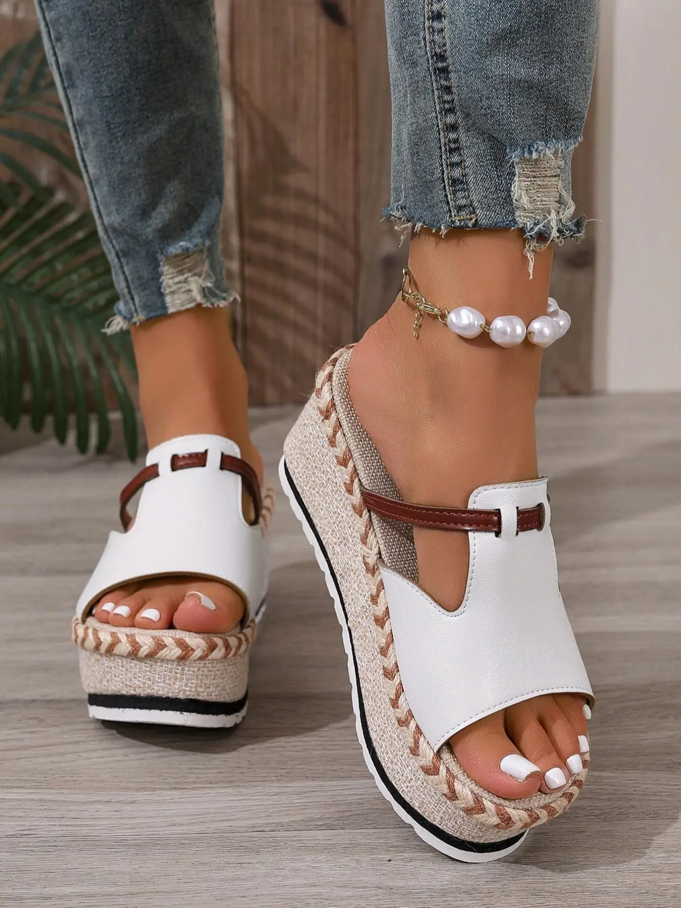 Women's Fashionable Patchwork Design Soft Toe Wedge Sandals, Bohemian Trending Sandals, Casual Comfortable White Platform Sandals for Summer, Boho Sty
