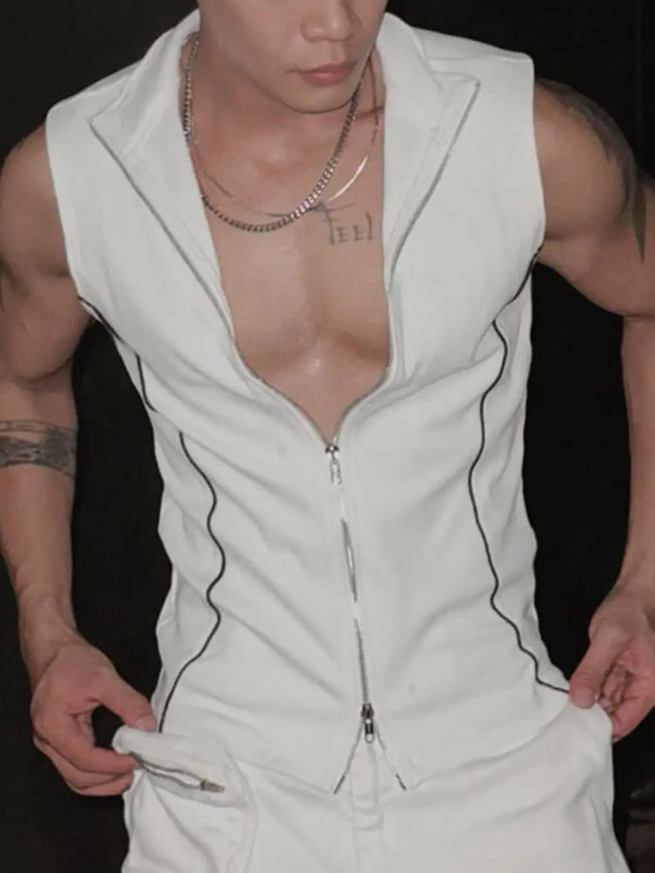 INCERUN Men's Tops Deconstructed Zipper Solid Color Sleeveless Casual Vest, Stylish and Comfortable, Perfect for Daily Wear, Fashionable Men's Clothing