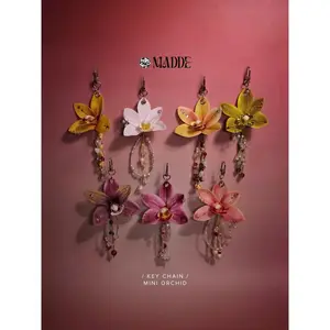 [NEW] Mini Orchid Flower Keychain – Handmade Accessory