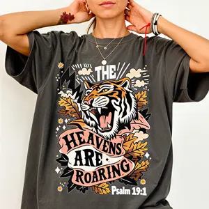 Women's Christian Graphic T-Shirt - Soft Round Neck, The Heavens Are Roaring, Fall Faith, Bible Verse Psalm 19:1, Smooth Seamless Solid Fabric, Shirts for Women,summervibes