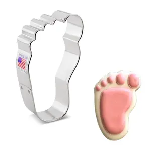 Foot Cookie Cutter 3 5/8"