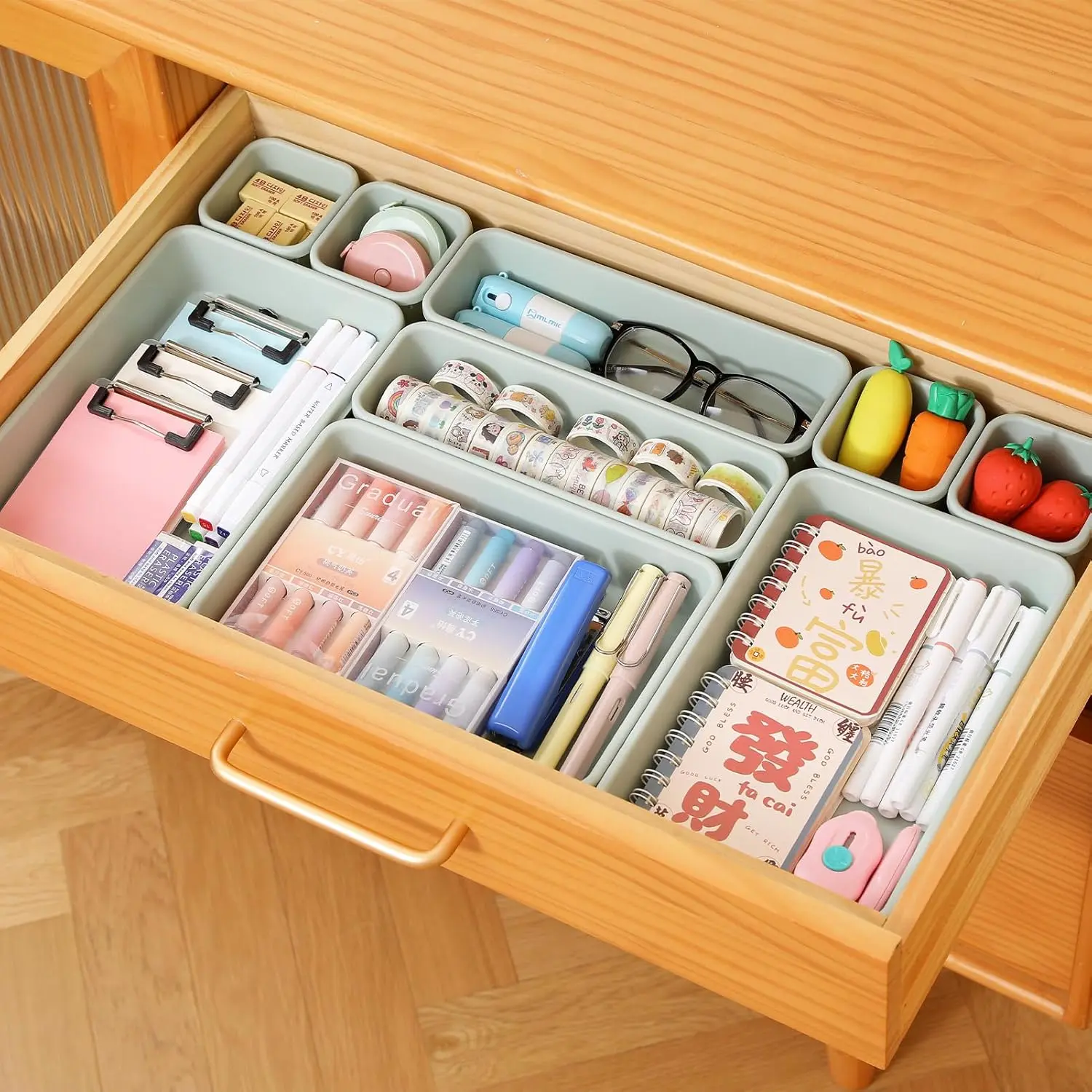 16-Piece 3-Sizes Adjustable Compartment Plastic Drawer Organizers - Durable Eco-Friendly Modern Rectangular Bins for Bathroom Accessories Storage, Beauty & Kitchen Home Organization