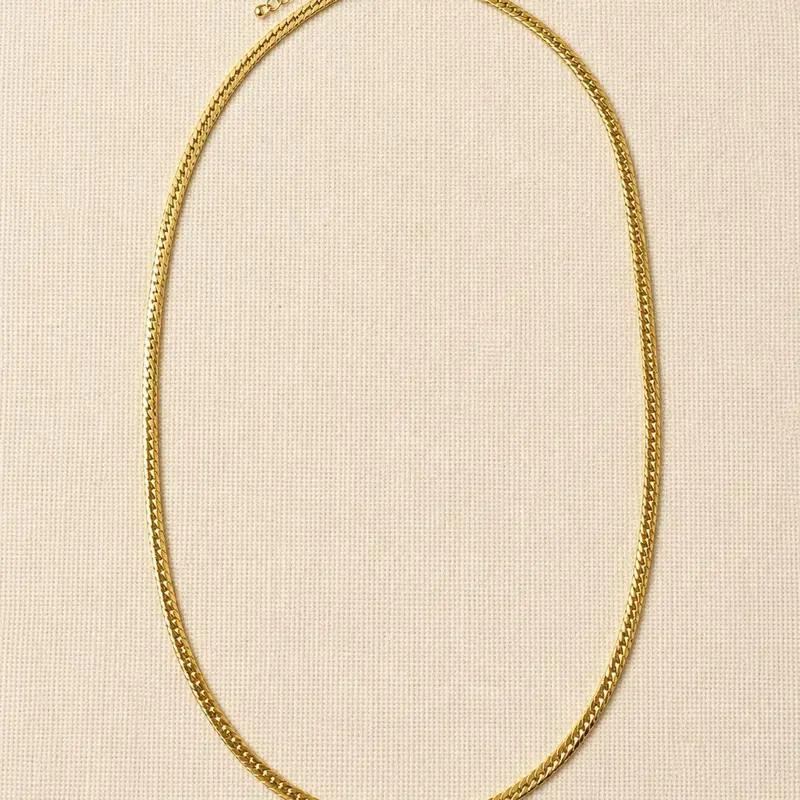 Classic Gold Curb Chain Necklace