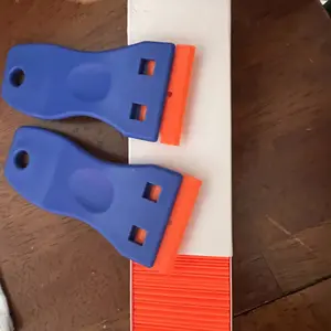 Plastic Blade Scraper Tool with Replacement Blades, Durable Cleaning Scraper, Tough Scraper for Stickers, Decals, Adhesive & Paint Removal, for Car Glass & Windows, Tool Accessories #GLOBAL PICKS