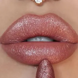 7color Halloween Series Matte Pearlescent Lipstick Waterproof Lasting Nude Flash Lipstick Velvet Sexy Shimmer Lip Gloss Cosmetic Makeup Flawless Gift Glossy Lip Care