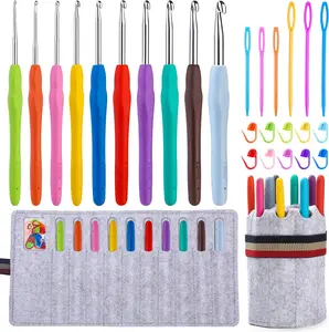 Crochet Hooks Set, 10 Sizes Ergonomic Crochet Hooks with Roll Felt Bag for Beginners, Ergonomic Handles for Arthritic Hands for Crocheting Yarn