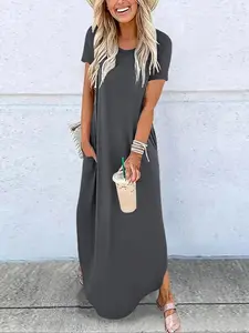 A women's solid-color round-neck pocket short-sleeved Knit casual dress, comfortable and versatile for all occasions.