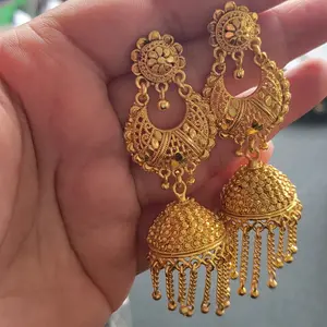 Beautiful 2 layer statement earrings