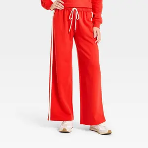 Women's Mid-Rise Straight Leg Track Sweatpants - Universal Thread