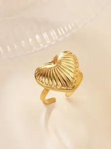 1 Pcs Vintage Texture Heart Rings for Women Stainless Steel Heart Ring Aesthetic Fashion Waterproof Jewelry,Perfect Gifts for Birthday,Party,Vacation,Anniversary,Thanksgiving,Christmas,New Year,Mother's Day