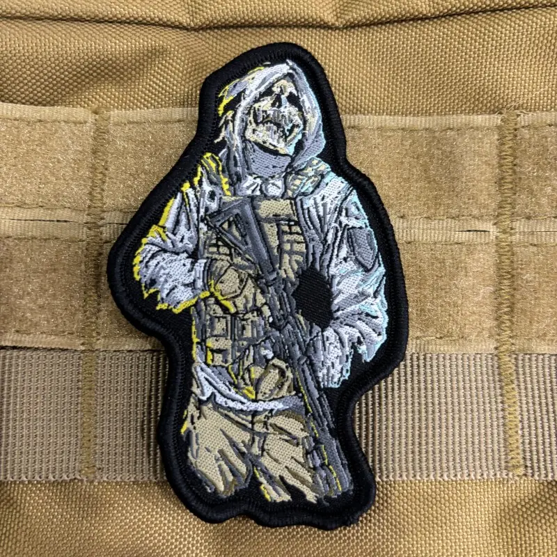 Tactical Skull Patch, Tactical Style Personality Badge, Includes Hook and Loop, Fabric Magic Tape Emblem, Custom Outdoor Backpack Arm Patch, Versatile