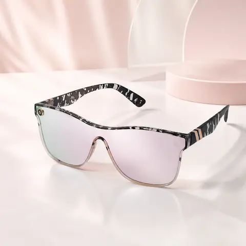 KIMOR Women's Designer Sunglasses - Tortoise Shell Flat Top Shield Frames, Polycarbonate UV400 Anti UV Glasses, 2026 Fall Streetwear Casual, Contemporary Aesthetic Modern Sun Protective Eyewear, Gifts for Women, Contemporary Aesthetic Sunglasses