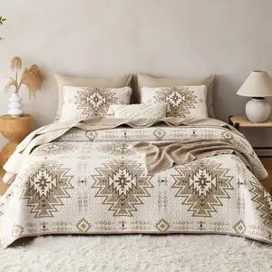 Western Quilt Set, Southwestern Rustic Farmhouse Style with Aztec Geometric Pattern, Reversible Lightweight Bedspread Coverlet, 3 Pieces, Beige Brown, Quee