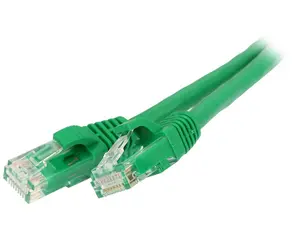 C2G 03989 Cat6 Cable - Snagless Unshielded Ethernet Network Patch Cable, Green (2 Feet, 0.60 Meters)