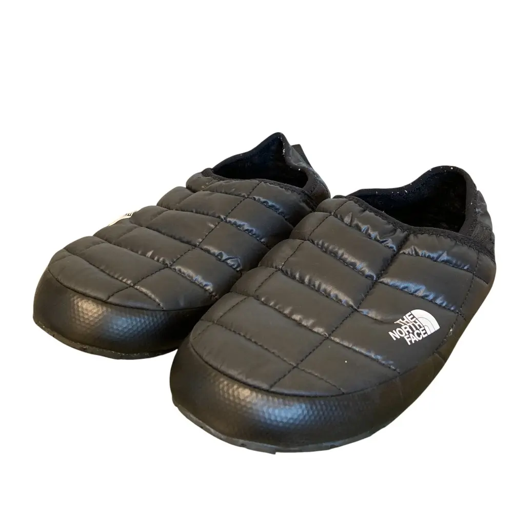 Pre-owned THE NORTH FACE Polyester Small Leather Goods ThermoBall Mule
