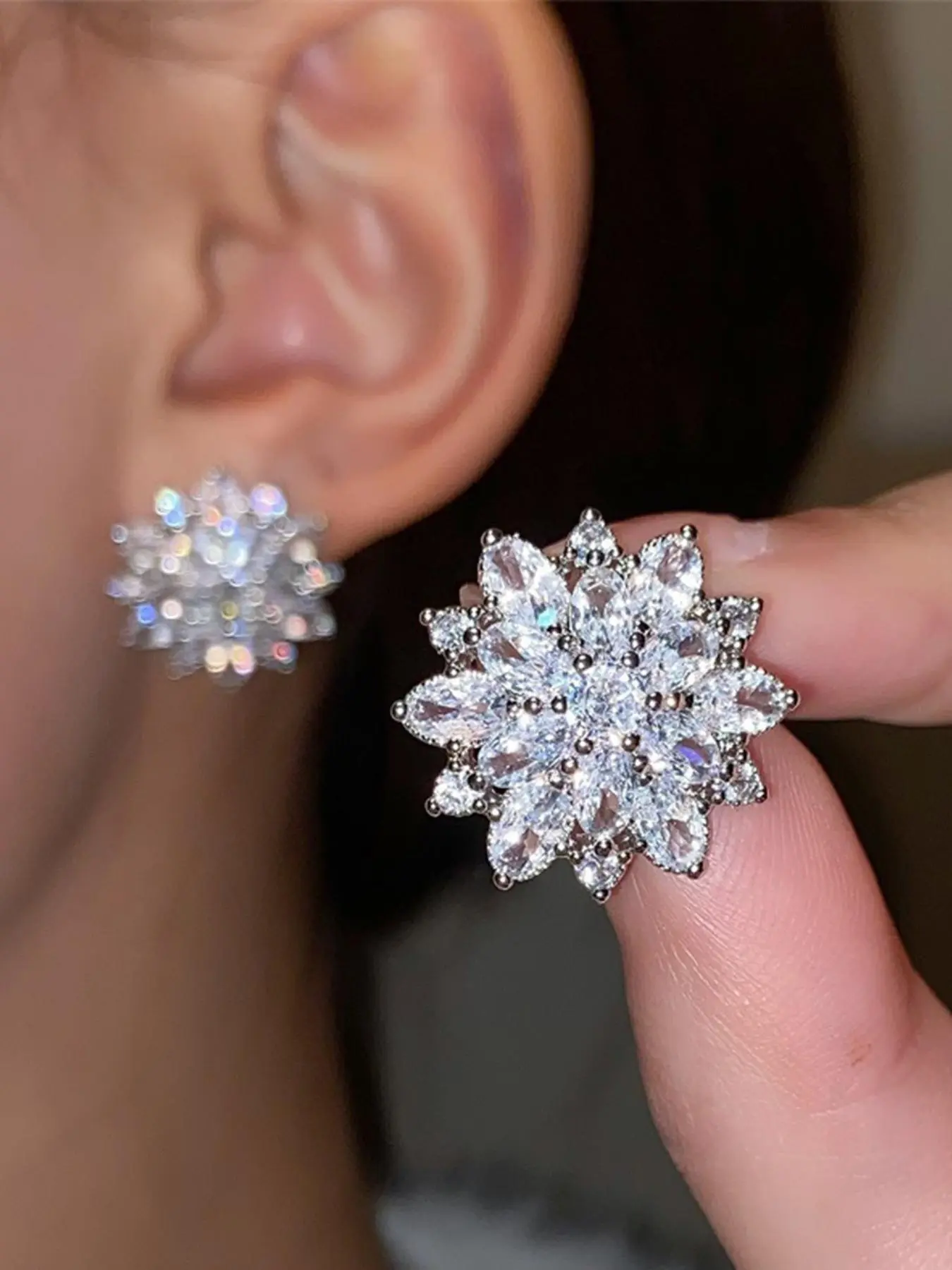 Cubic Zirconia Decorated Flower Shaped Earrings, Cubic Zirconia Studs Jewelry for Women for Party, Daily Clothing Decor, Floral Stud Earrings, Sparkling Ear Jewelry, for Birthday Gift