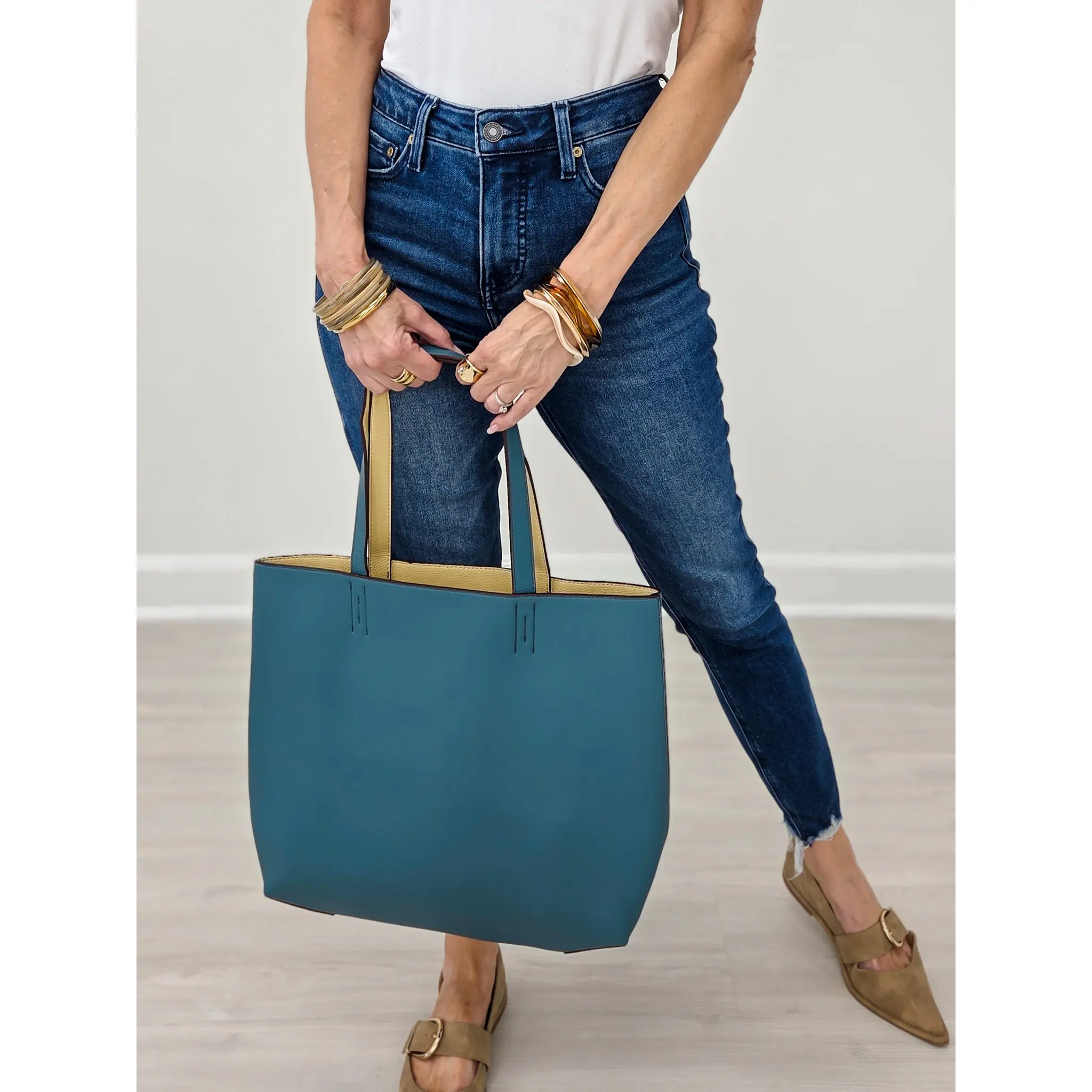 Reversible Never Full Everyday Tote Bag - Blue/Yellow