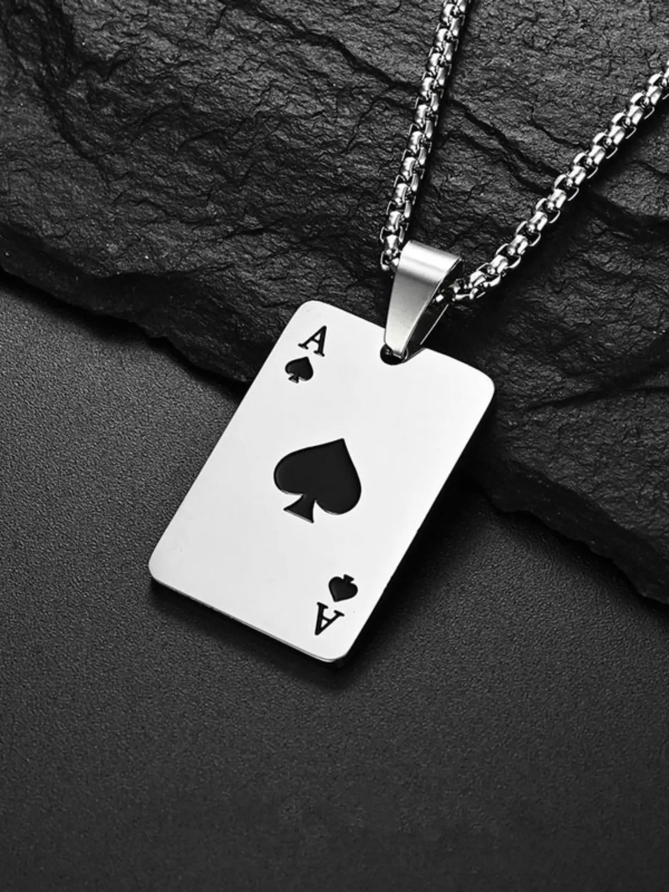 Ace Heart Poker Card Pendant Necklace, Chain Necklace, Dainty Boho Necklace, Cool and Stylish, Perfect for Daily Wear, Vacation, Dates, Ideal Gift