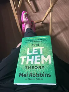 The Let Them Theory: A Life-Changing Tool That Millions of People Can't Stop Talking About