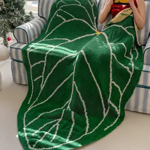 Leaf Pattern Throw Blanket Soft Cozy Spring Blanket for Bed, Couch, Sofa Lightweight Breathable Stylish Seasonal Home Decor Blanket