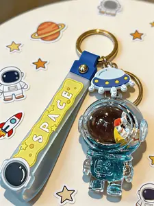 Cute Space Astronaut Keychain, Liquid Floating Shaker Bag Charm, Clear Acrylic Anti-Lost Wrist Strap Key Holder, Kawaii Aesthetic Keychain for Women Girls Teens Backpack Purse Handbag Car Keys Birthday Gift Party Favors
