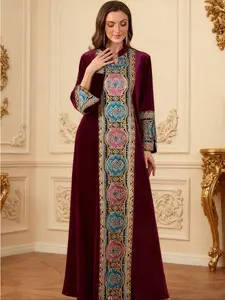 Dubai Embroidered Long Dress, Loose-Fitting Abaya for Women, Velvet Fabric, Elegant Ethnic Pattern, Fall & Winter Fashion, Modesty Muslim Clothing