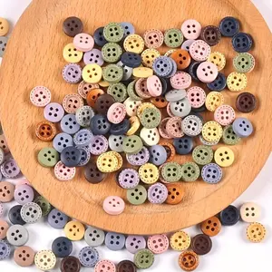 100pcs Colorful Four-Hole Wooden Buttons for DIY Clothing, Sewing Accessories, Haberdashery, 1cm/inch, Multi Button
