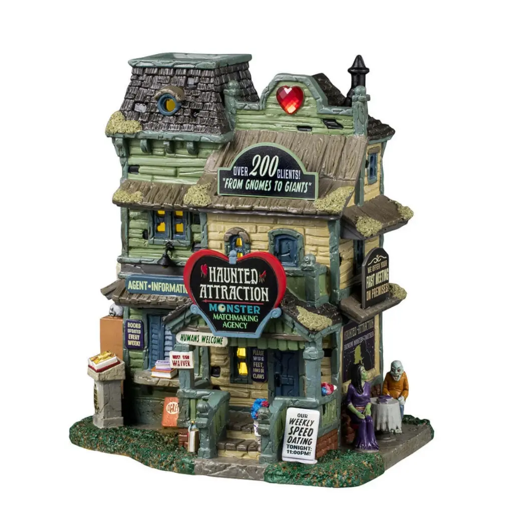 Lemax - Spooky Town - Haunted Attraction