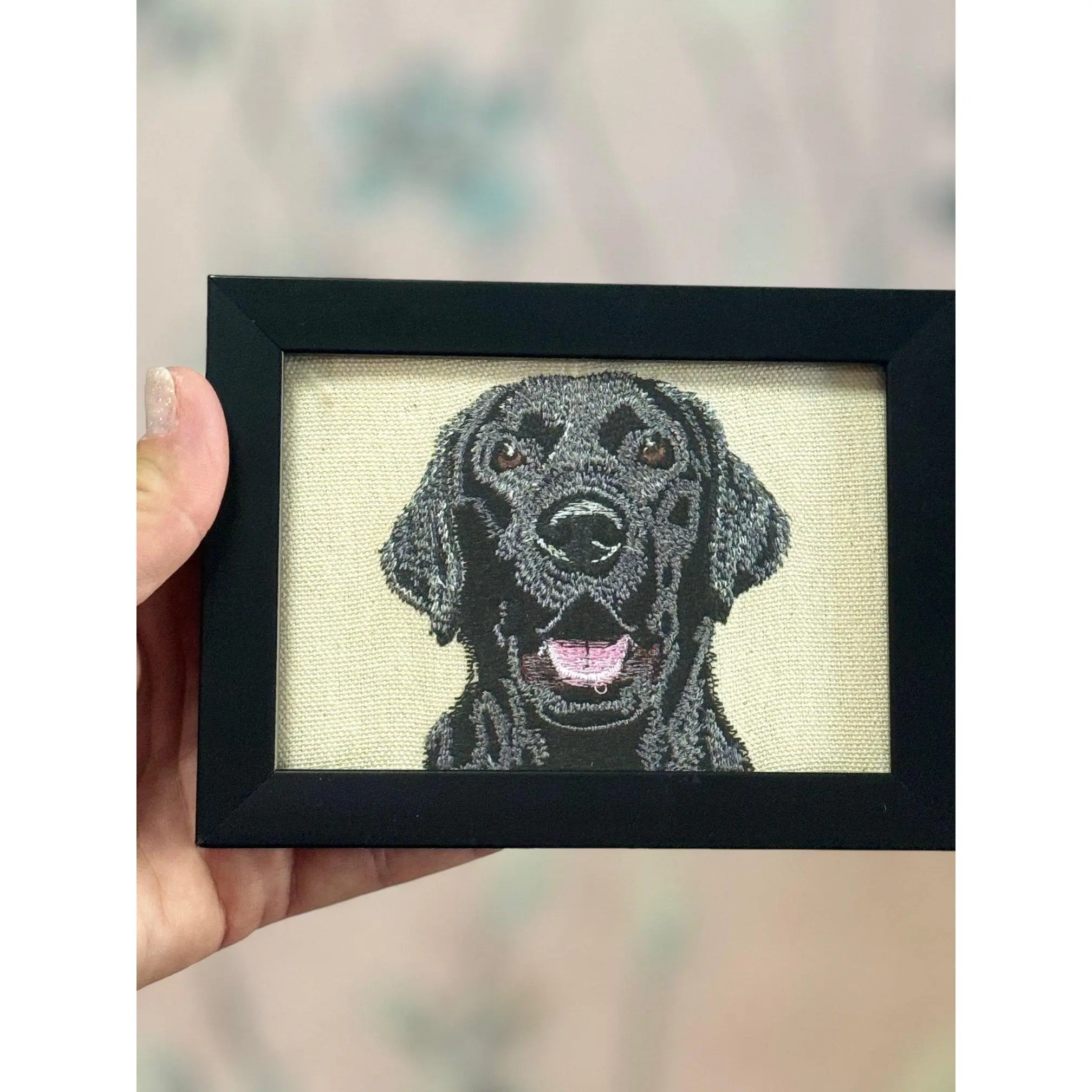 Black Labrador Retriever Machine-Embroidered Framed Wall Plaque, Aesthetic Home Decor Picture Frame, Customizable Breed/Design Options, Ideal Gift for Wall Accents, Wall Decor Gift