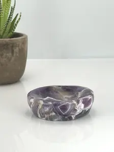 Chevron Amethyst Bowl – Stunning Amethyst Dish for Healing & Decor - Natural Chevron Amethyst Bowl - Chevron Amethyst Crystal Bowl – Add Tranquility to Your Space - Perfect Crystal Amethyst Bowl for Jewelry & Positive Energy